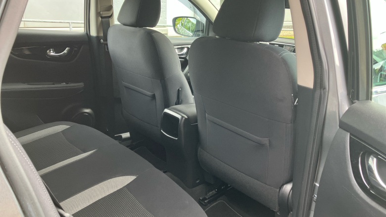 Nissan Qashqai 1.2 DiG-T Acenta 5dr Petrol Hatchback